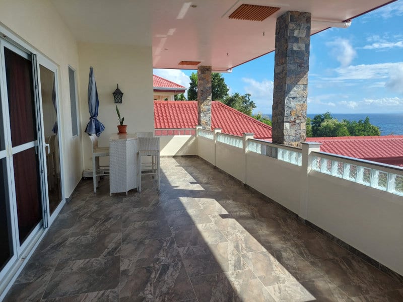 Balcony with bar and seating